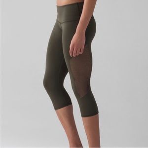 Lululemon Reveal Crop Leggings Dark Olive Green Mesh